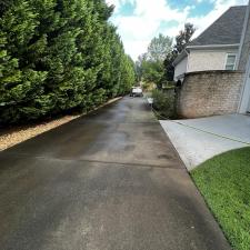 Driveway-Cleaning-in-Roswell-GA 2